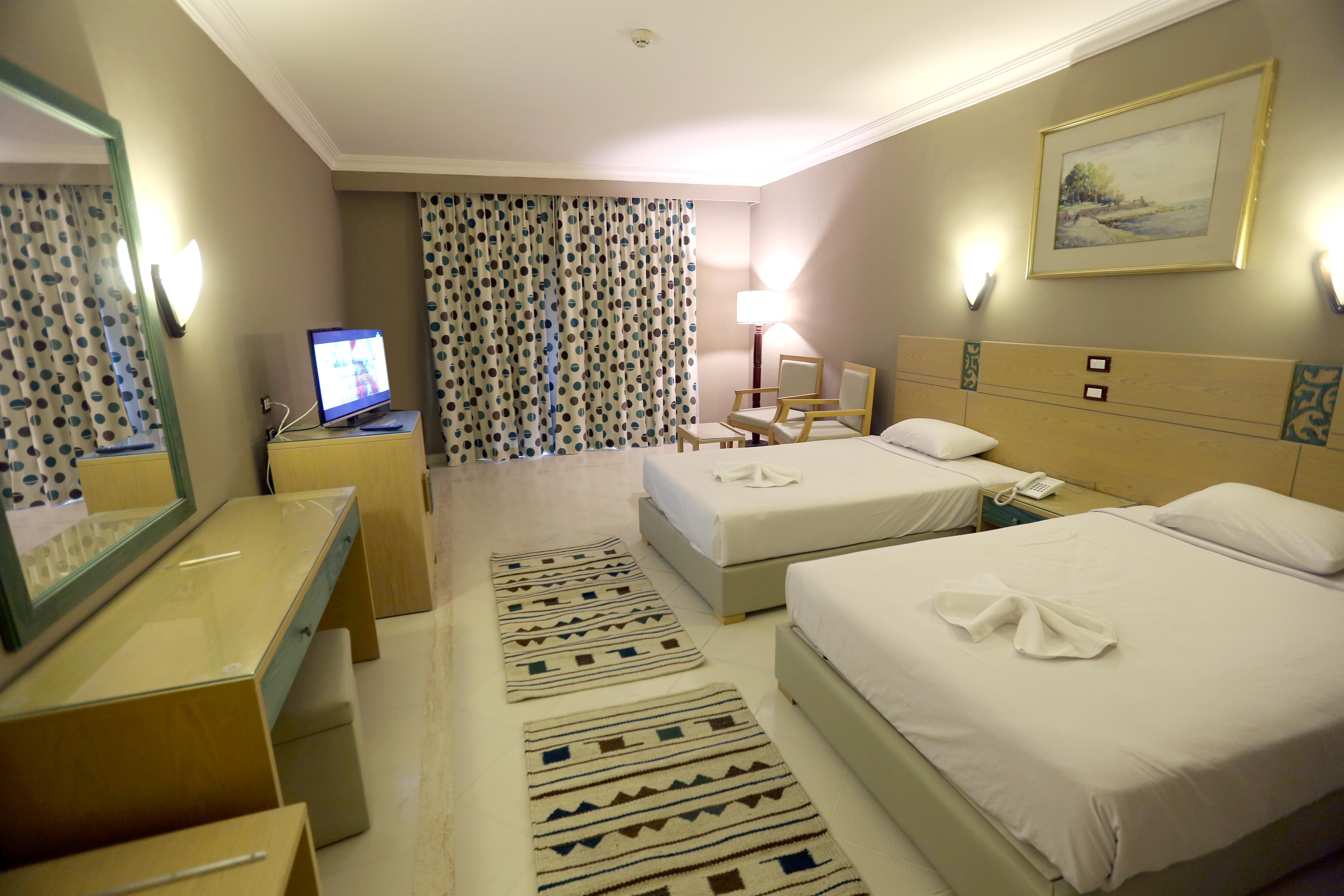 เรจินา รีสอร์ต แอนด์ อควา พาร์ค ฮูร์กาดา Hotel ภายนอก รูปภาพ