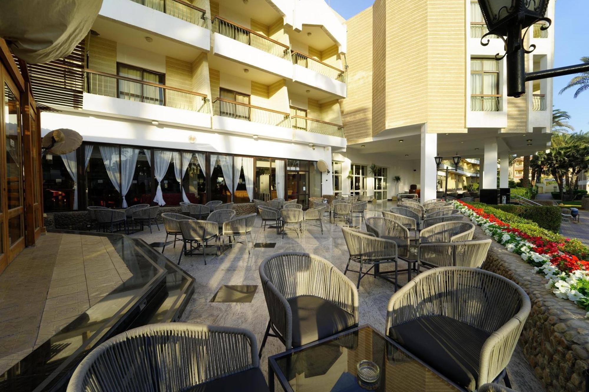 เรจินา รีสอร์ต แอนด์ อควา พาร์ค ฮูร์กาดา Hotel ภายนอก รูปภาพ