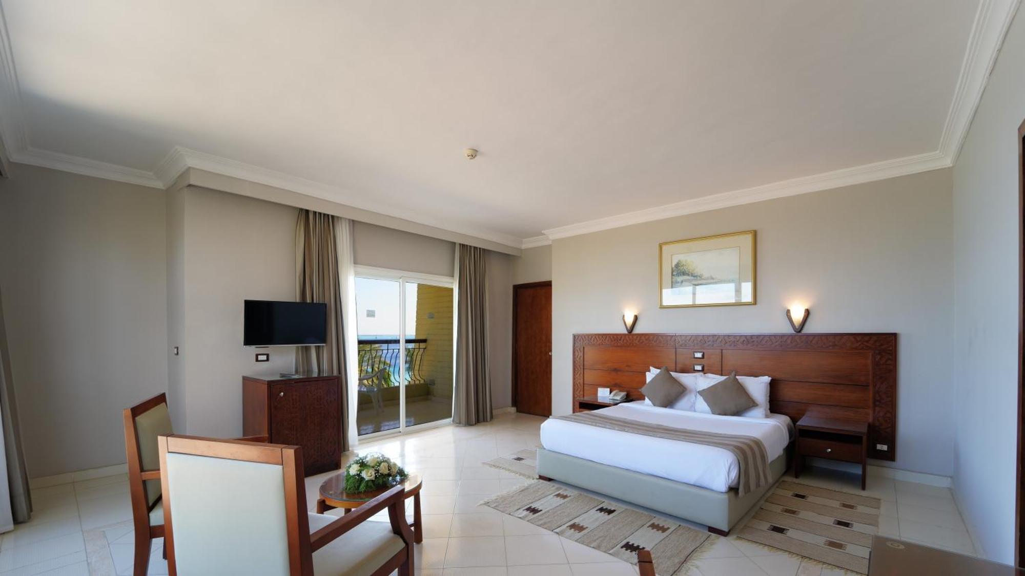 เรจินา รีสอร์ต แอนด์ อควา พาร์ค ฮูร์กาดา Hotel ภายนอก รูปภาพ